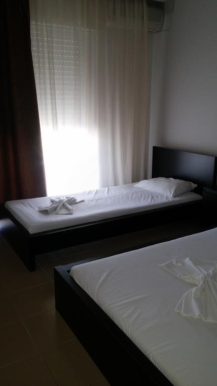 Philippos & Maria Appartement *